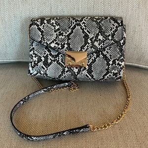 READY FOR FALL MANGO Animal print, small shoulder bag.